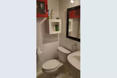 3475 N Country Club #409, Aventura, FL 33180 - Photo 13