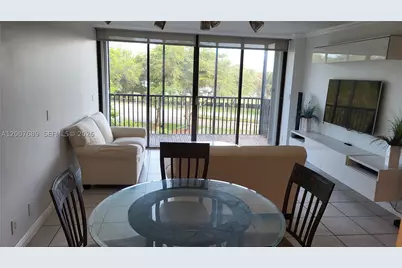 3475 N Country Club #409, Aventura, FL 33180 - Photo 5