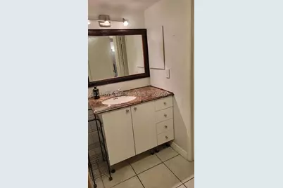 3475 N Country Club #409, Aventura, FL 33180 - Photo 11