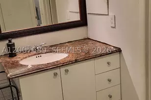 3475 N Country Club, Aventura, FL 33180 - Photo 11
