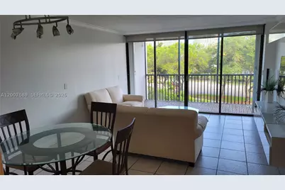 3475 N Country Club #409, Aventura, FL 33180 - Photo 3