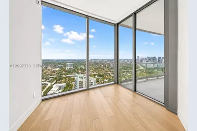 175 25 #3303, Miami, FL 33129 - Photo 21
