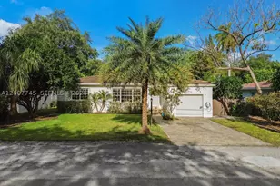 11790 NE 8th, Biscayne Park, FL 33161 - Photo 1
