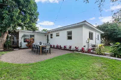 11790 NE 8th, Biscayne Park, FL 33161 - Photo 9