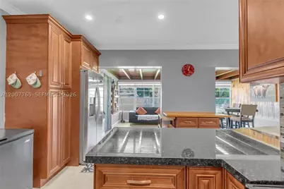 921 N 31st, Hollywood, FL 33021 - Photo 39