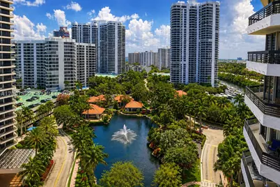 19195 NE 36th #1503, Aventura, FL 33180 - Photo 3