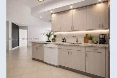 19195 NE 36th #1503, Aventura, FL 33180 - Photo 31