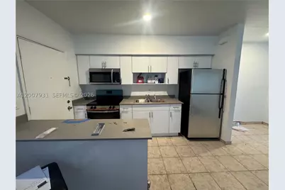 7300 Harding #21, Miami Beach, FL 33141 - Photo 3