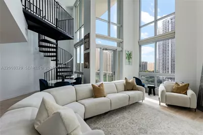 300 S Biscayne #L-1014, Miami, FL 33131 - Photo 1