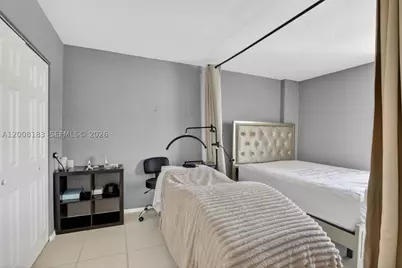 3675 N Country Club #410, Aventura, FL 33180 - Photo 27