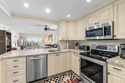 1770 S Ocean #308, Lauderdale by the Sea, FL 33062 - Photo 15