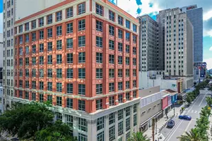 111 E Flagler, Miami, FL 33131 - Photo 21