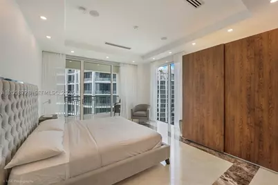 3400 SW 27th #2202, Miami, FL 33133 - Photo 11