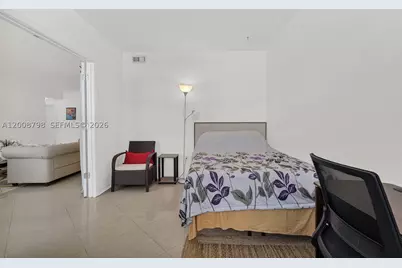 5825 Collins #2E, Miami Beach, FL 33140 - Photo 33