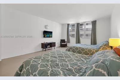 5825 Collins #2E, Miami Beach, FL 33140 - Photo 25