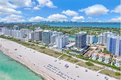5825 Collins #2E, Miami Beach, FL 33140 - Photo 5