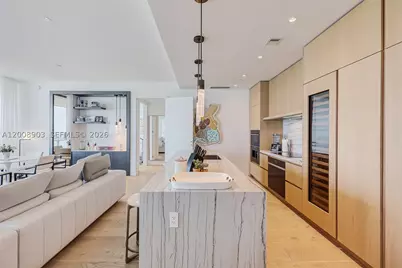 8701 Collins #904, Miami Beach, FL 33154 - Photo 7