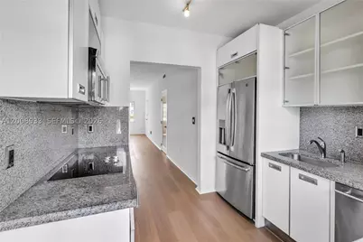 1600 Michigan #2, Miami Beach, FL 33139 - Photo 7