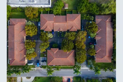 59 SE 3rd #59, Hallandale Beach, FL 33009 - Photo 3
