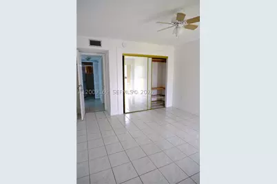 650 NE 149th #505F, Miami, FL 33161 - Photo 11