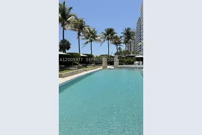 5875 Collins #708, Miami Beach, FL 33140 - Photo 17