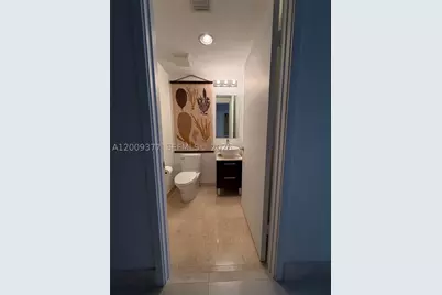 5875 Collins #708, Miami Beach, FL 33140 - Photo 11