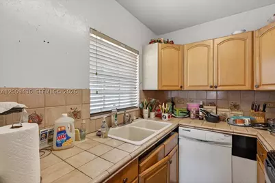 1171 NE 182nd, North Miami Beach, FL 33162 - Photo 11