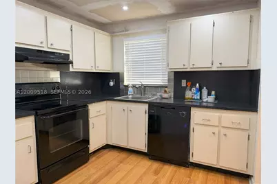 10467 Sunrise Lakes #205, Sunrise, FL 33322 - Photo 3