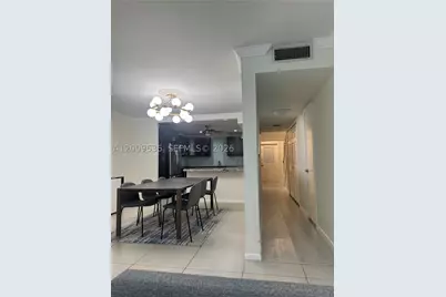 295 Jacaranda #20, Plantation, FL 33324 - Photo 15