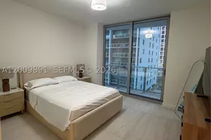 77 SE 5th, Miami, FL 33131 - Photo 9