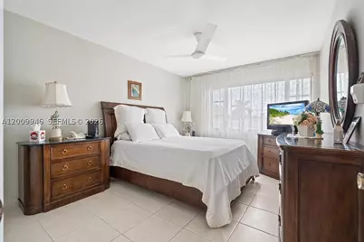 400 S Cypress #424, Pompano Beach, FL 33060 - Photo 15