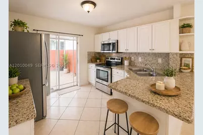 11051 W Okeechobee #101, Miami, FL 33018 - Photo 5