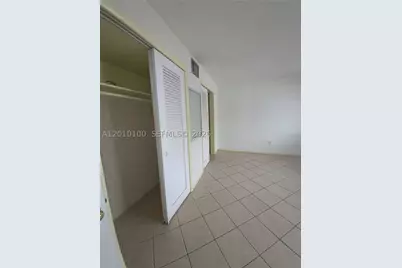 1826 Cleveland #6, Hollywood, FL 33020 - Photo 11
