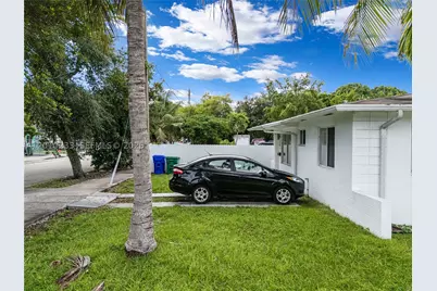 301 NW 34th, Miami, FL 33127 - Photo 3