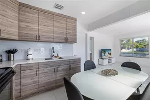 301 NW 34th, Miami, FL 33127 - Photo 21