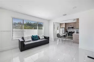 301 NW 34th, Miami, FL 33127 - Photo 15