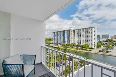 500 Bayview #727, Sunny Isles Beach, FL 33160 - Photo 13