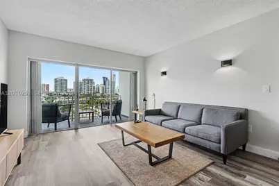 500 Bayview #727, Sunny Isles Beach, FL 33160 - Photo 11