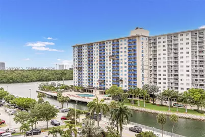 500 Bayview #727, Sunny Isles Beach, FL 33160 - Photo 21