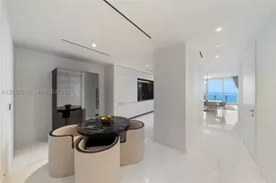 300 Biscayne Blvd, Miami, FL 33131 - Photo 19