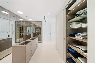 300 Biscayne Blvd, Miami, FL 33131 - Photo 37