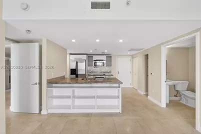 185 SW 7th #4209, Miami, FL 33130 - Photo 13