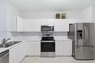 2132 Bahia, Weston, FL 33327 - Photo 9