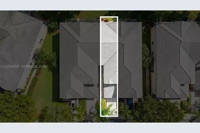 2132 Bahia, Weston, FL 33327 - Photo 27
