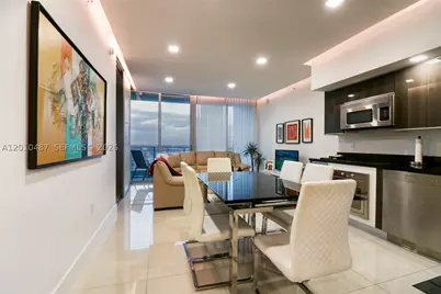 92 SW 3rd #2808, Miami, FL 33130 - Photo 1