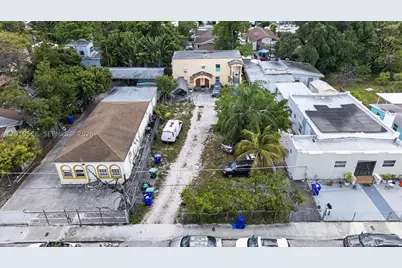 244 NW 32nd, Miami, FL 33127 - Photo 9