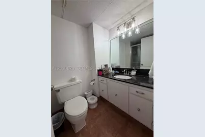 18061 Biscayne #601, Aventura, FL 33160 - Photo 17