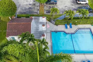 9431 Fontainebleau, Miami, FL 33172 - Photo 47