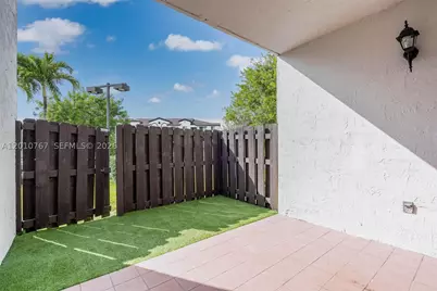 9431 Fontainebleau #112, Miami, FL 33172 - Photo 39