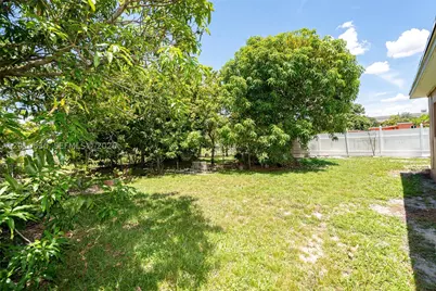 18010 NW 48th, Miami Gardens, FL 33055 - Photo 43